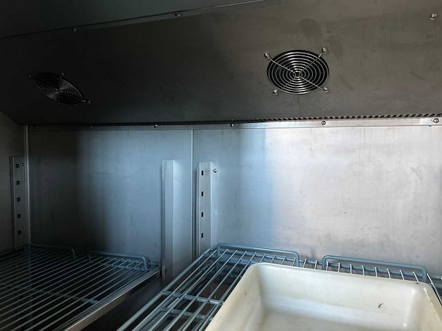 G-line - professionele rvs 2-deurs vrieskast 791 liter - afbeelding 8 van  10