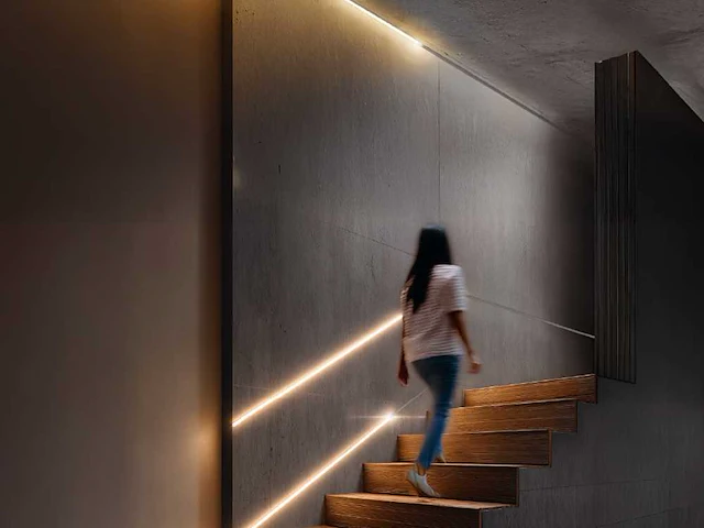 G-tec professionele cob led strip rol, 50 meter, extra warm wit - afbeelding 6 van  10