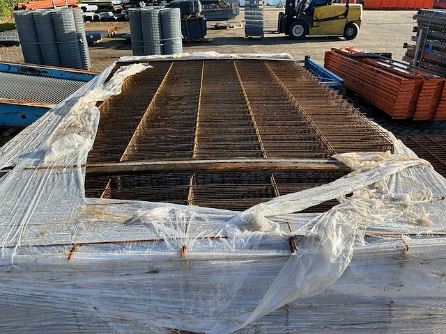 Gaas paneel (3350x1800mm) (135x) - afbeelding 2 van  4