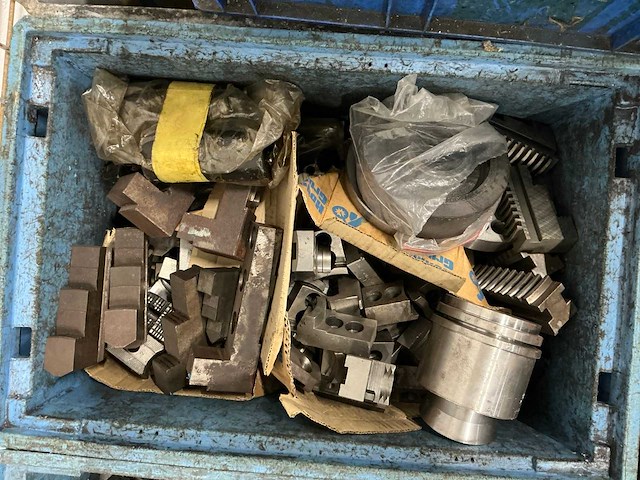 Gaascontainer met inhoud - afbeelding 6 van  6