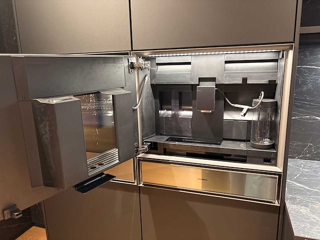 Gaggenau - gc451120/01 - koffiemachine (c) - afbeelding 2 van  3