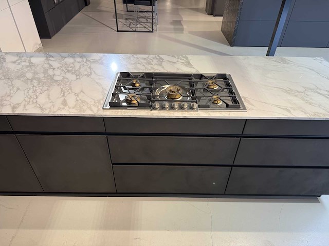 Gaggenau - vg295214 en aanrecht blad - afbeelding 1 van  14