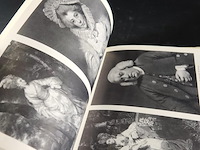 Gainsborough and reynolds in the brittish museum - afbeelding 5 van  5