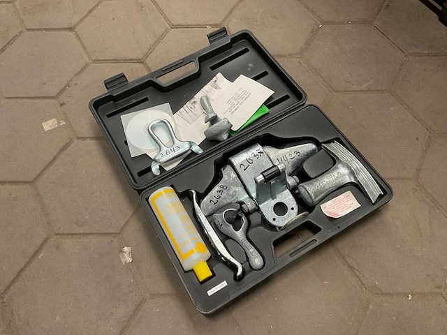 Gaither’s tire changing tool - afbeelding 2 van  3