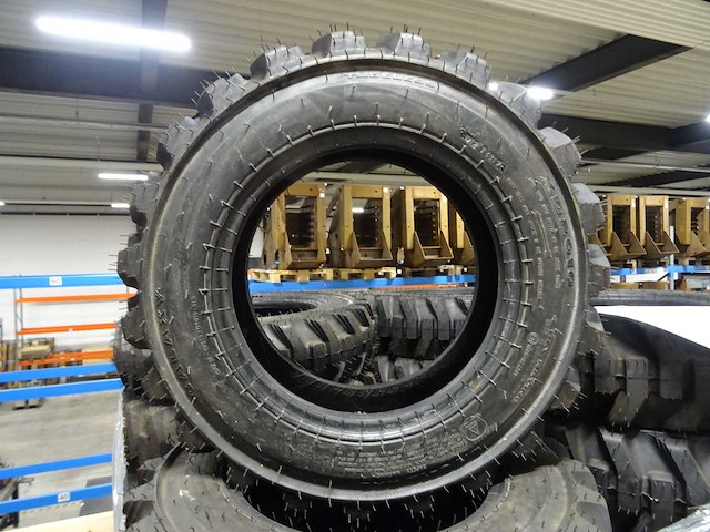 Galaxy - xd2010 - banden graafmachine 5.70-12 (40x) - afbeelding 2 van  5