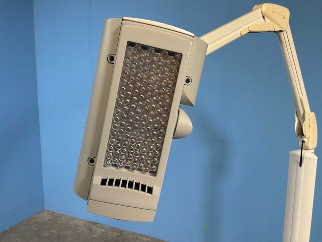 Galderma - aktikite cl128 - dermatologische fotodynamische therapie lamp - afbeelding 4 van  15
