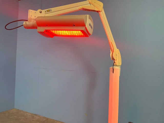 Galderma - aktikite cl128 - dermatologische fotodynamische therapie lamp - afbeelding 10 van  15