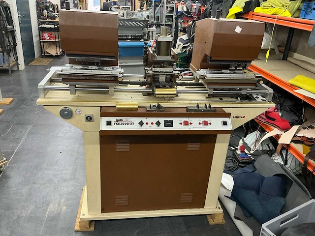 Galli tce3000/2t leerstans-/ponsmachine met markeerunit – 3.000 kg – incl. ponsen - afbeelding 12 van  27