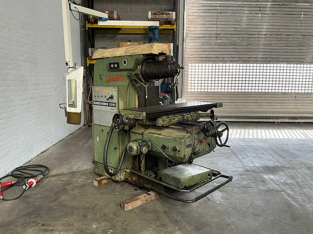 Gambin - 1969 - 3m, 1000x420x710mm - universele freesmachine - afbeelding 14 van  17