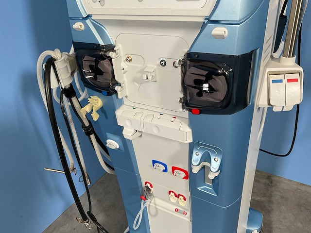 Gambro - artis - dialysis equipment - 2013 (2x) - afbeelding 5 van  20