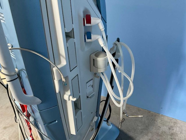 Gambro - artis - dialysis equipment - 2013 (2x) - afbeelding 10 van  20