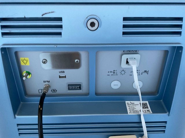 Gambro - artis - dialysis equipment - 2013 (3x) - afbeelding 7 van  27