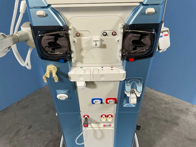 Gambro - artis - dialysis equipment - 2013 (56x) - afbeelding 7 van  11