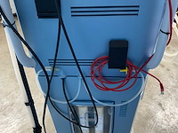 Gambro - artis - dialysis equipment - 2013 - afbeelding 11 van  12