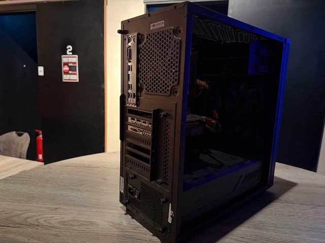 Gaming - desktop - afbeelding 6 van  6