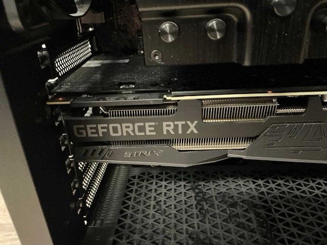 Gaming desktop - asus - afbeelding 7 van  8