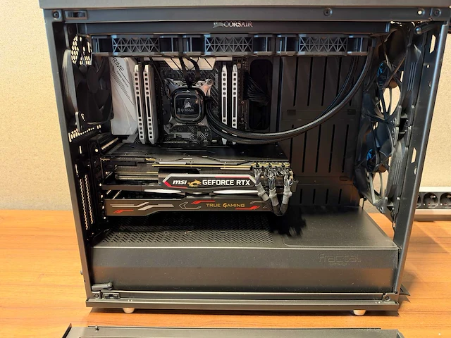 Gaming desktop - afbeelding 5 van  7