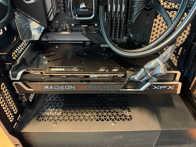 Gaming desktop - afbeelding 4 van  9