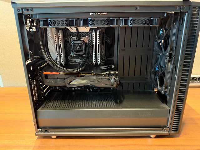 Gaming desktop - afbeelding 7 van  11