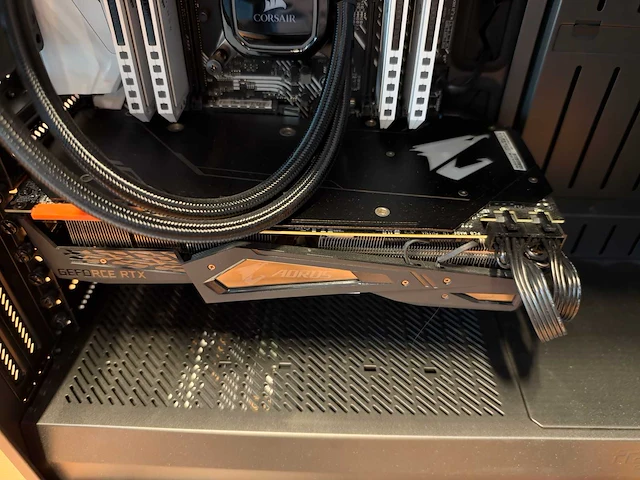 Gaming desktop - afbeelding 9 van  11