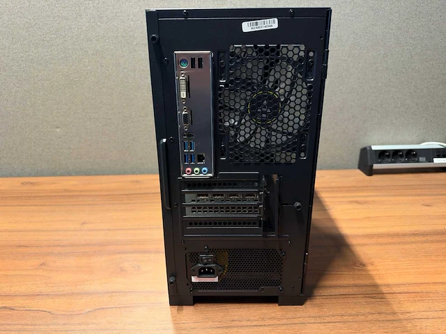 Gaming desktop - afbeelding 2 van  7