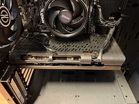 Gaming desktop - afbeelding 10 van  10