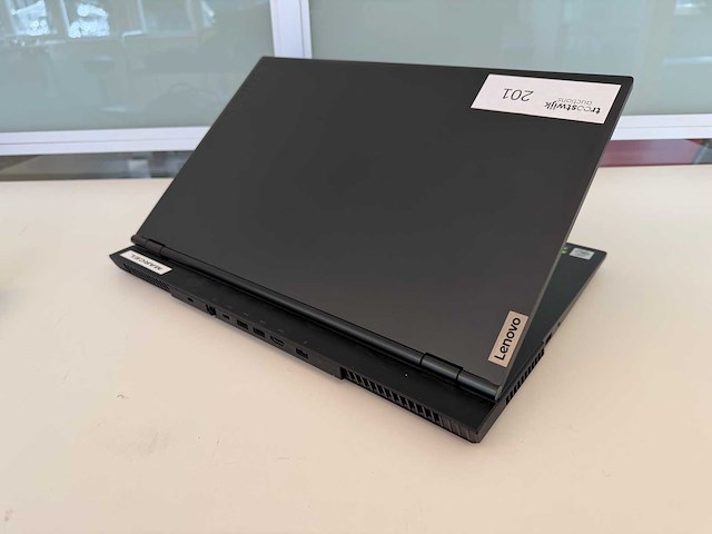 Gaminglaptop - lenovo - 82b3 (legion) - afbeelding 3 van  7