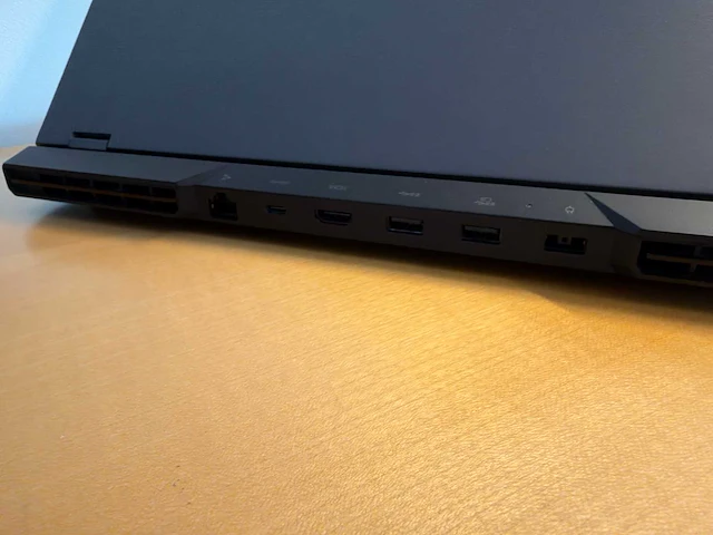 Gaminglaptop - lenovo - 82rf - afbeelding 6 van  8