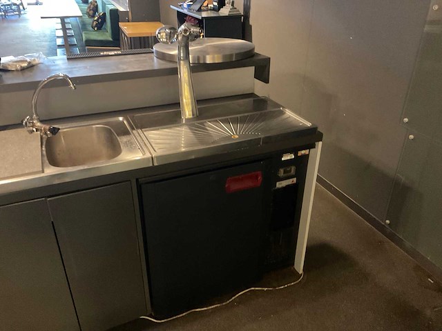 Gamko fk25/1 fustenkoeler met tap en lekblad - afbeelding 1 van  5
