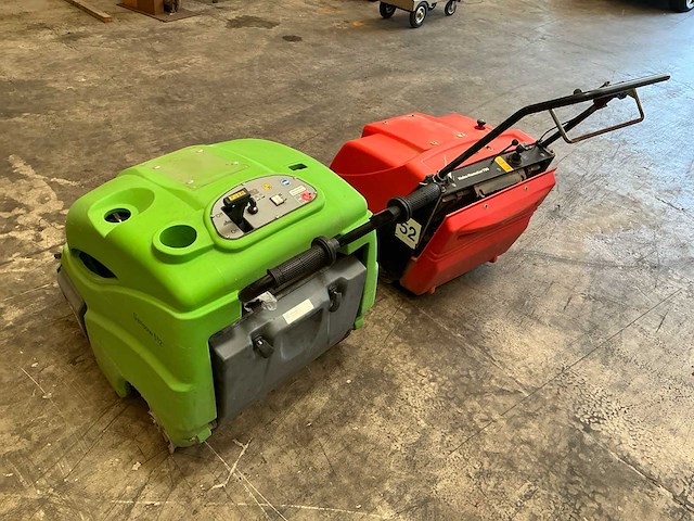 Gansow 512/hako hamster 700 zelfrijdende veegmachine (2x) - afbeelding 6 van  11