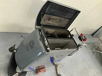 Gansow 71bf72esa zelfrijdende veegmachine - afbeelding 1 van  10
