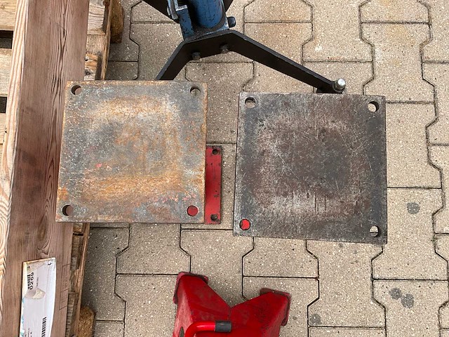 Garage inventaris (4x) - afbeelding 7 van  7