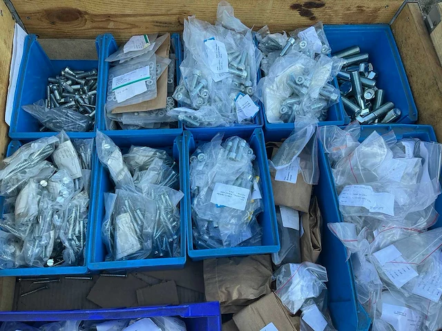 Garage inventaris bouten ringen - afbeelding 3 van  5