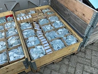 Garage inventaris bouten schroeven