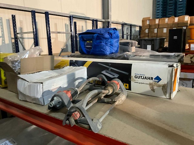 Garage inventaris - afbeelding 1 van  5