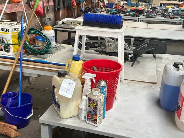 Garage inventaris - afbeelding 1 van  3