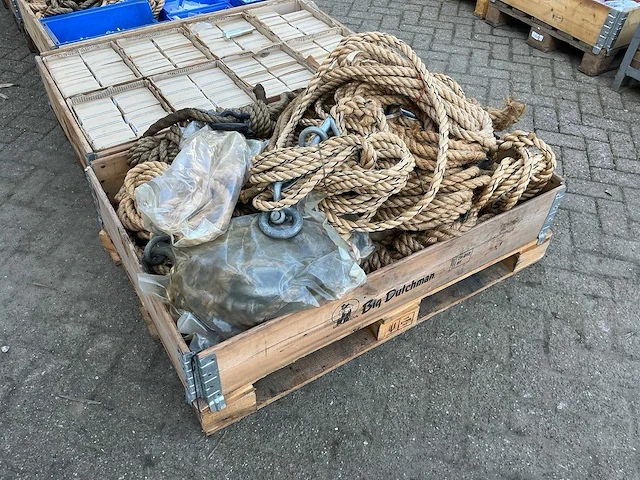 Garage inventaris - afbeelding 1 van  3