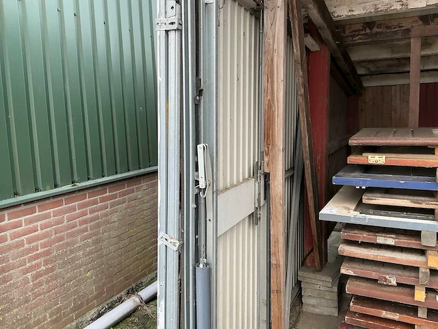 Garagedeur (2x) - afbeelding 2 van  3