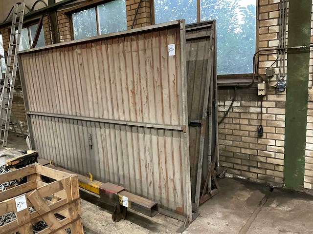 Garagedeur (5x) - afbeelding 1 van  5