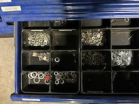 Garagekast met inhoud (3x) - afbeelding 12 van  25