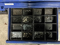 Garagekast met inhoud (3x) - afbeelding 14 van  25