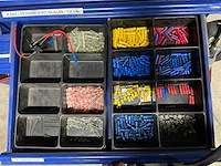 Garagekast met inhoud (3x) - afbeelding 17 van  25