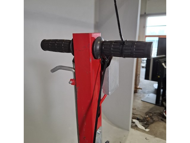 Garagekrik, cattini, yak 330/s, 2022 - afbeelding 3 van  11