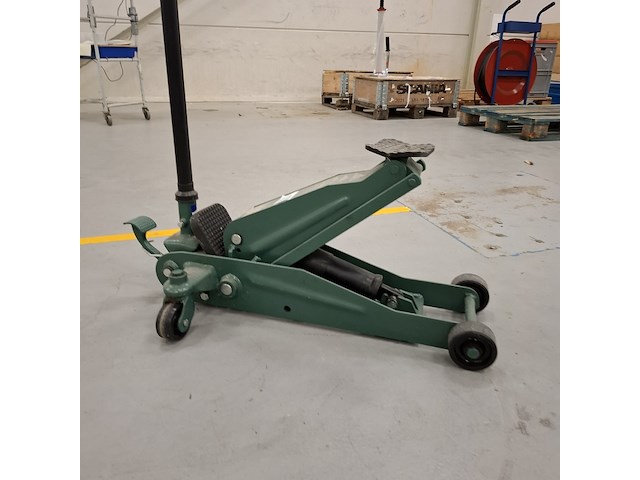 Garagekrik compac, 2t-c g3, bouwjaar 2012 - afbeelding 2 van  5