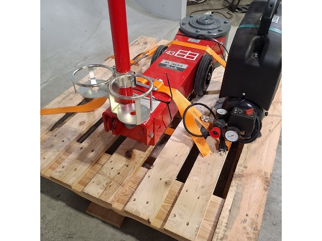 Garagekrik en compressor, o.a pasquin - afbeelding 2 van  11