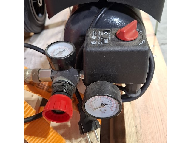 Garagekrik en compressor, o.a pasquin - afbeelding 3 van  11