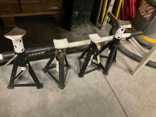 Garagekrik met 4 steunen - afbeelding 3 van  3