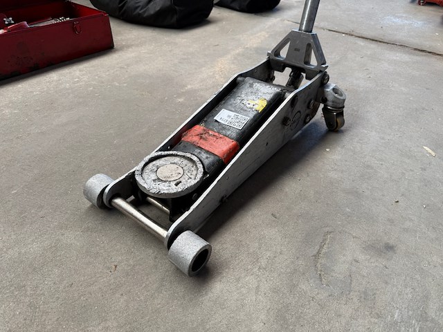 Garagekrik omega, 26023-pu, bouwjaar 2012 - afbeelding 2 van  4
