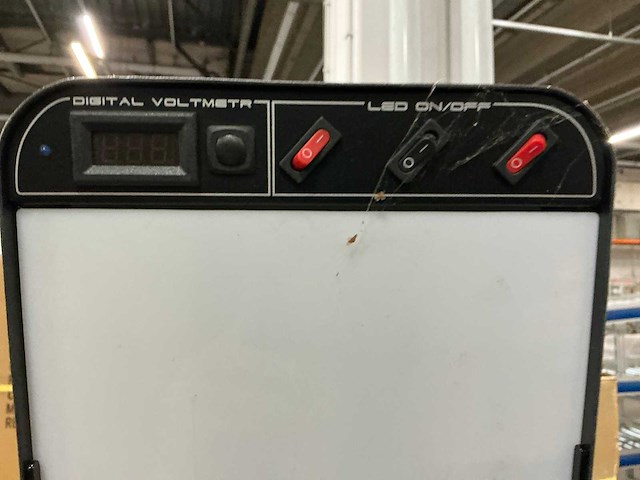 Garagelamp en retourgoederen - afbeelding 7 van  7