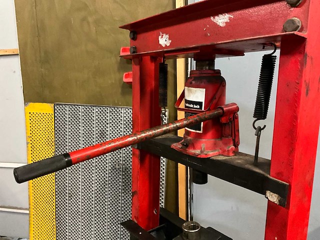 Garagepers - afbeelding 3 van  5